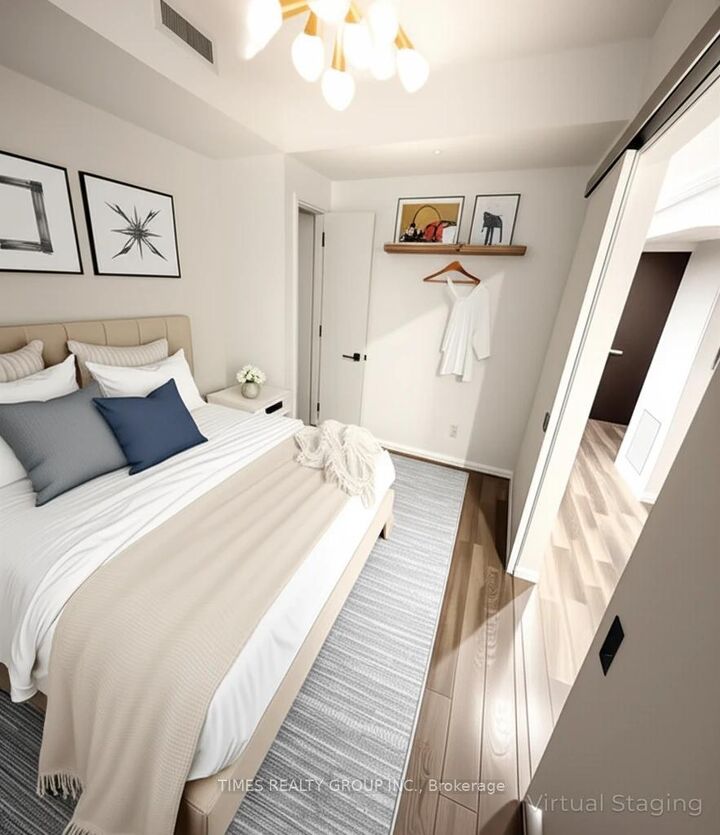 Property Photo: 197 Yonge Street 1304 ON M5B 1M4