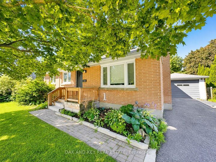 Property Photo:  307 Springbank Avenue N  ON N4S 7R5 
