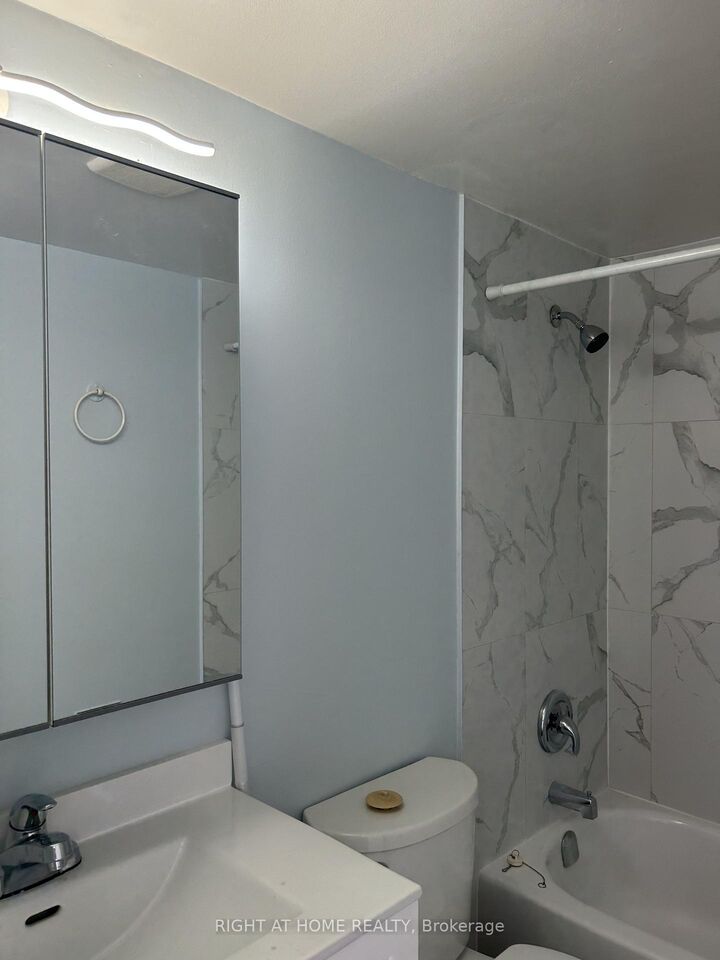 Property Photo: 40 Bay Mills Boulevard 1002 ON M1T 3P5