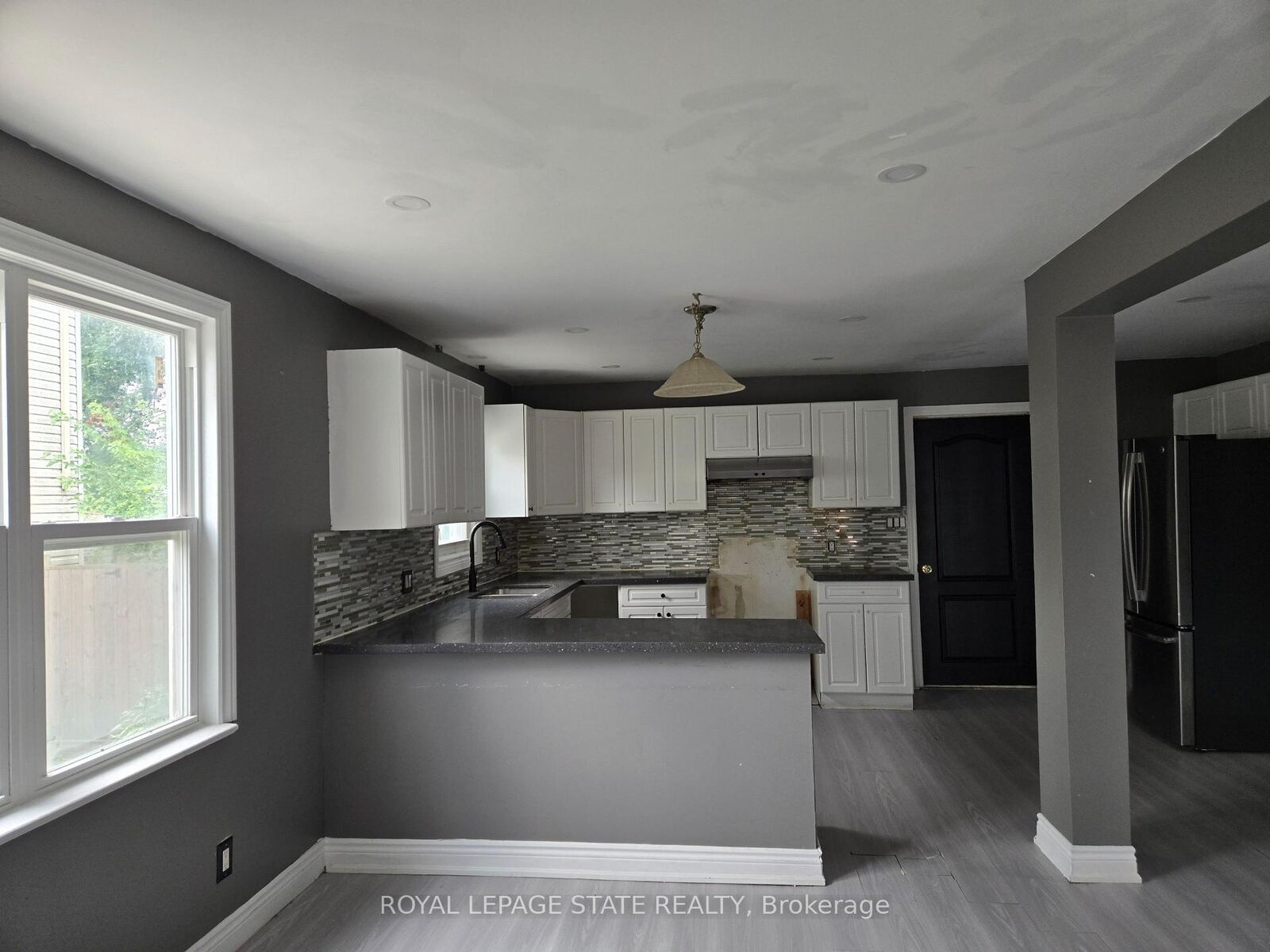 Property Photo:  6269 Franklin Avenue  ON L2G 4Z4 