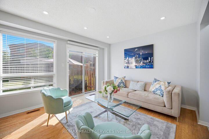 Property Photo:  29 Lonestar Crescent  ON L7A 2H9 