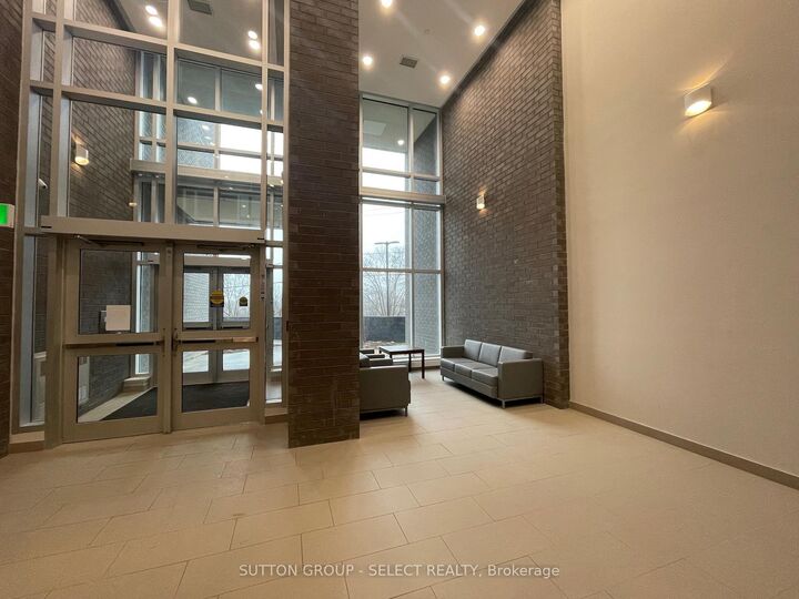 Property Photo:  99 Pond Mills Road 202  ON N5Z 3X3 