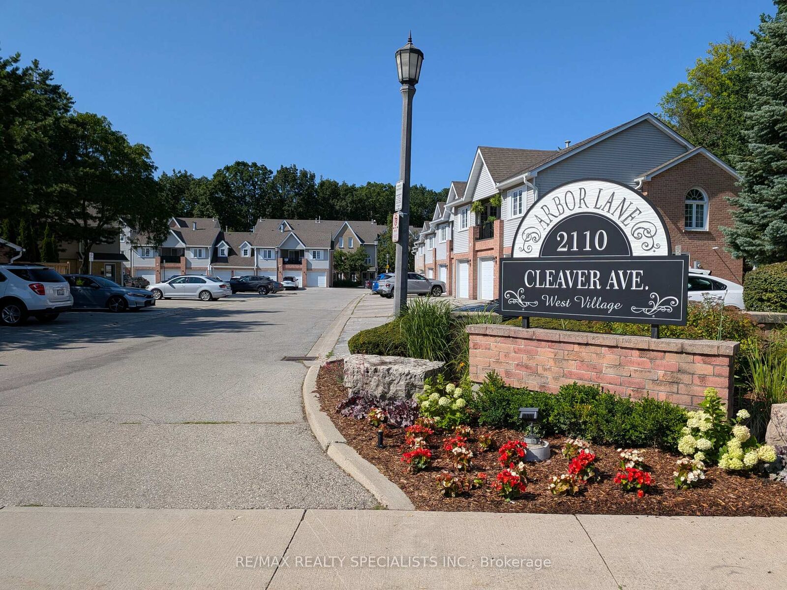 Property Photo:  2110 Cleaver Avenue 121  ON L7M 3Z4 
