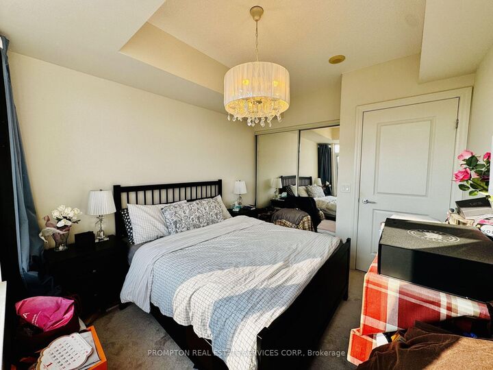 Property Photo: 111 Upper Duke Crescent 503 ON L6G 0C8