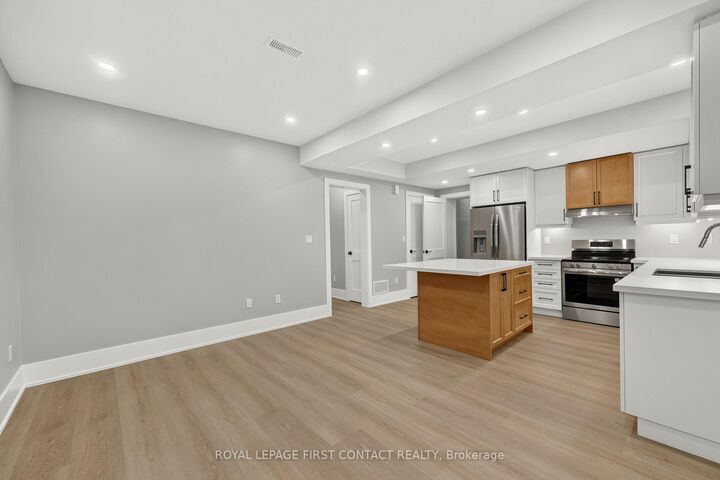 Property Photo: 933 7th Line Lower ON L9S 4G1