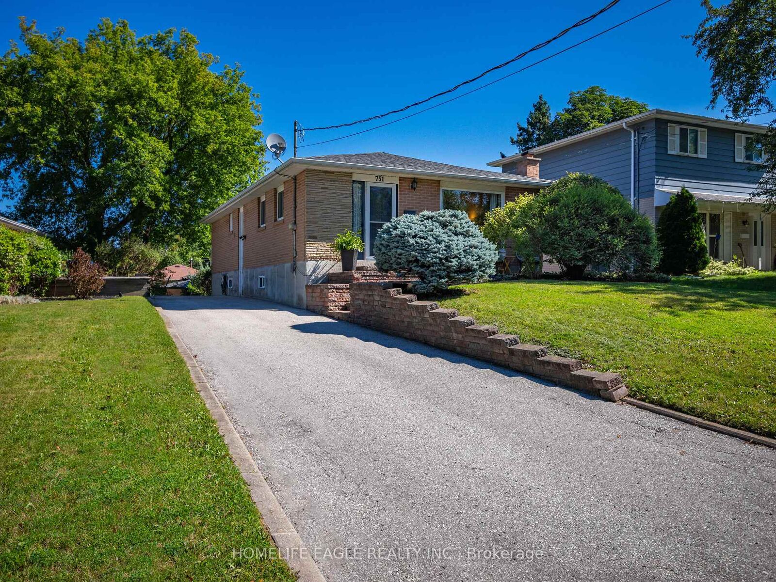 Property Photo: 751 Greenfield Crescent ON L3Y 3B2