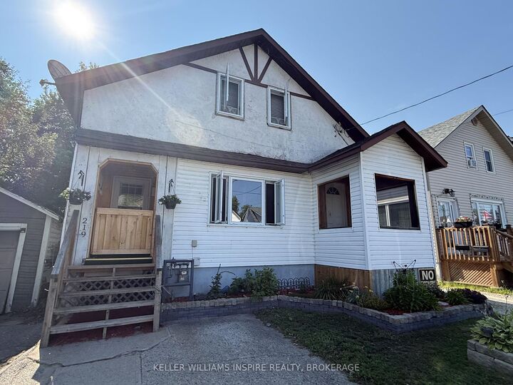 Property Photo: 219 King Street W ON P1B 5Z9