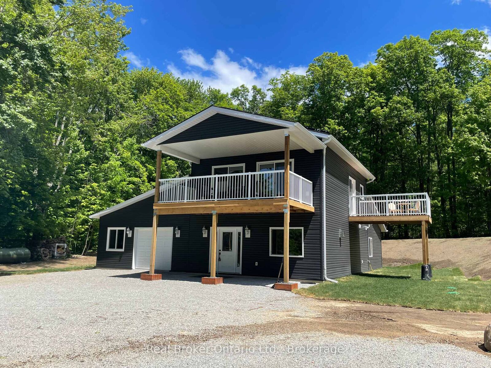 Property Photo: 90 14 Concession E ON L9M 2H7