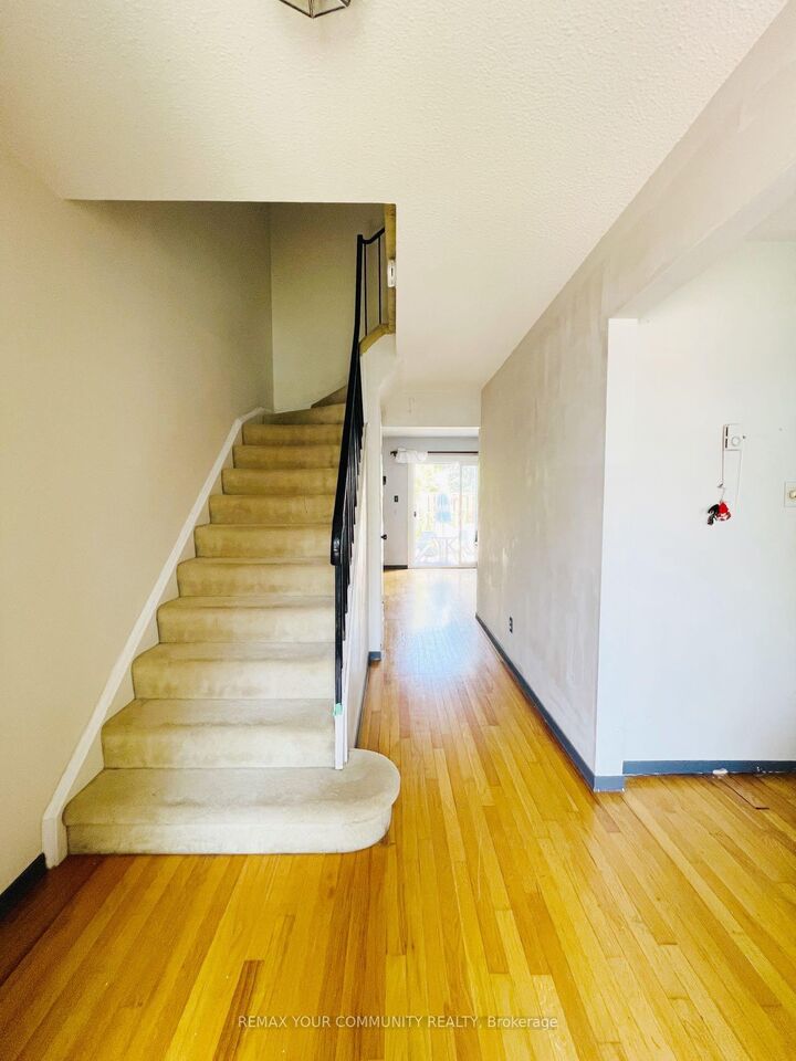 Property Photo: 71 Cass Avenue 24 ON M1T 3P8
