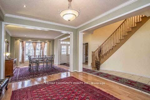 Photo de la propriété: 11 Horsetail Street Main Floor ON L6B 1K3