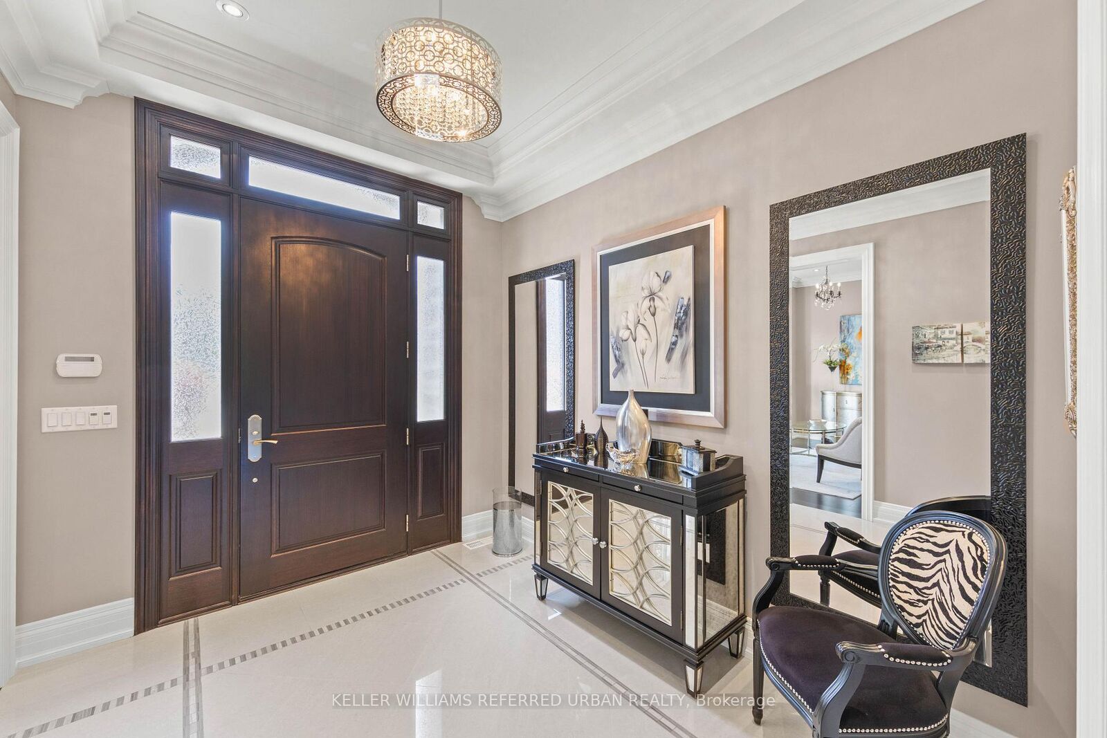 Property Photo: 4 Community Circle ON M2R 1W5