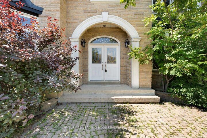 22 Fern Avenue — photo 1