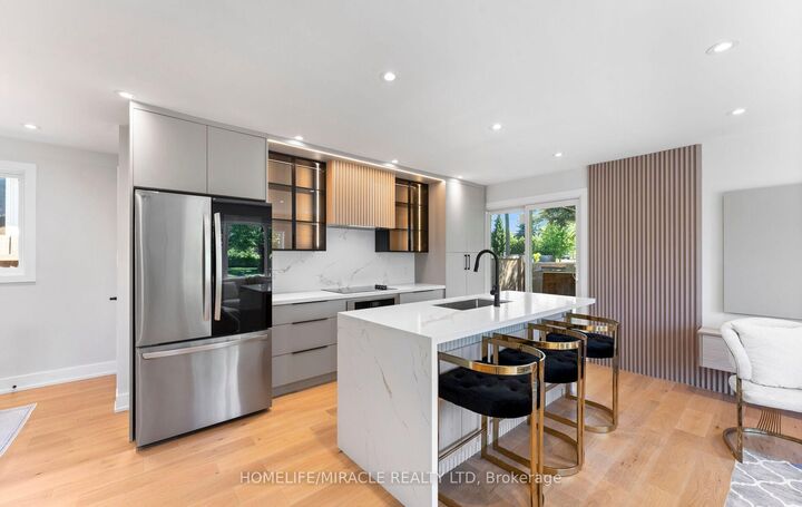 Property Photo: 22 Arnprior Road ON M1K 5A6