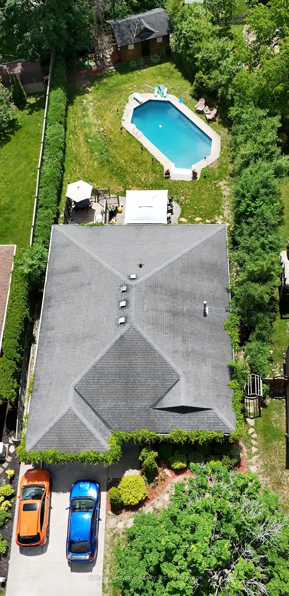 Property Photo:  2504 Idyllwood Crescent  ON K9L 1Y9 