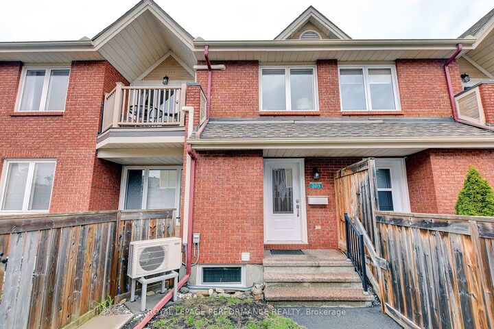 Property Photo:  1760 Cabaret Lane 203  ON K4A 2H1 