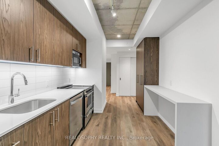 Property Photo:  115 Larchmount Avenue 201  ON M4M 2Y6 