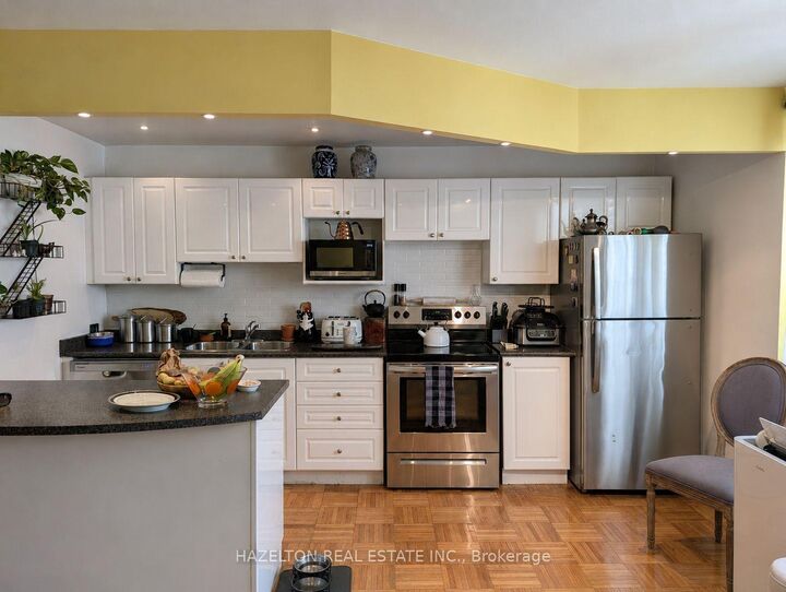 Property Photo: 4 Sherbourne Street N 101 ON M4W 2T1