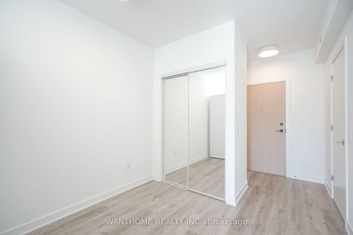 Property Photo: 30 Dreamers Way 726 ON M5A 0Y7