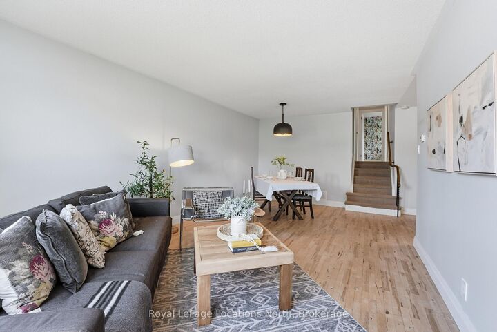 Property Photo: 32 Courtice Crescent ON L9Y 4G1