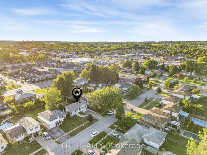 Property Photo: 6025 Belaire Avenue ON L2H 1V1