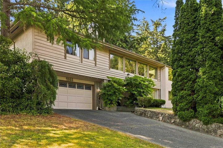 4355 Emily Carr Dr — photo 1