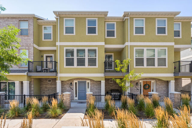 Property Photo: 1788 W Torlundy Dr UT 84065