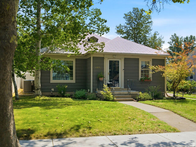 Property Photo: 1975 S 1600 E UT 84105