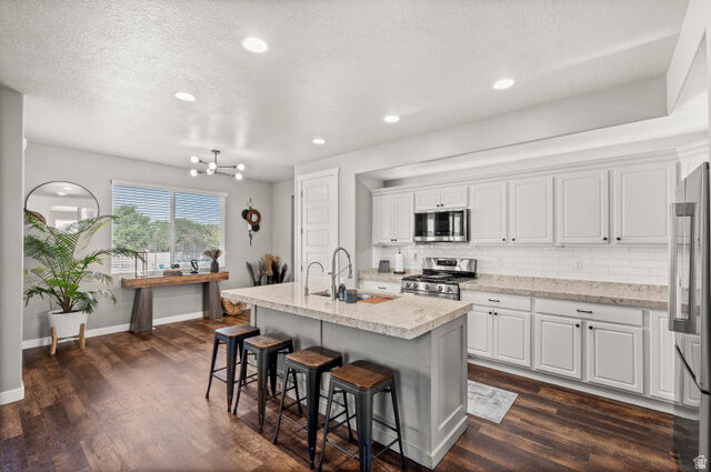Property Photo:  178 E Copper Cir  UT 84404 