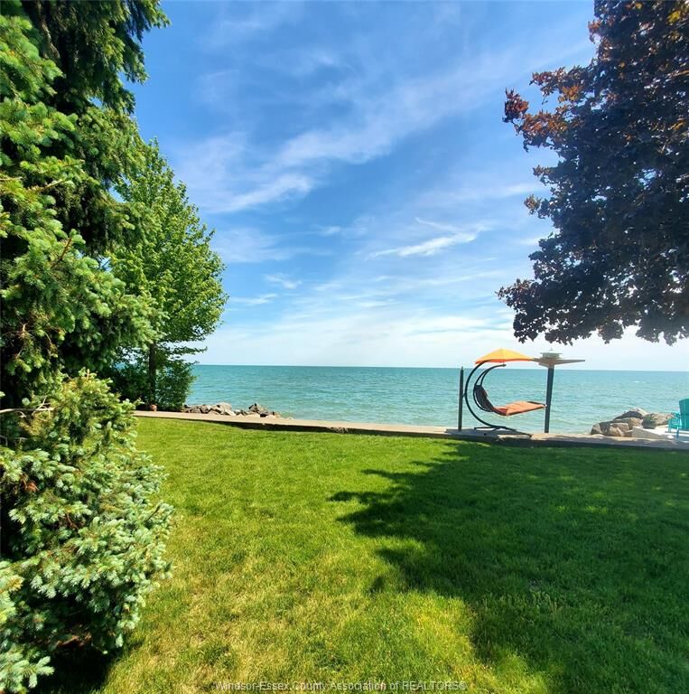 Property Photo: 1351 Heritage Road ON N8H 4C9