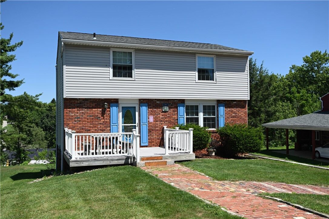 Property Photo:  43 Woodhill Dr  PA 15024 