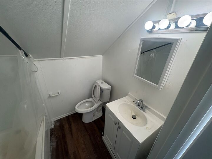 Property Photo: 726 Large Ave C PA 15025