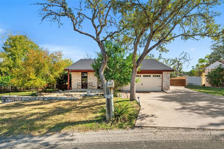 Property Photo:  5511 Arroyo Road  TX 78734 