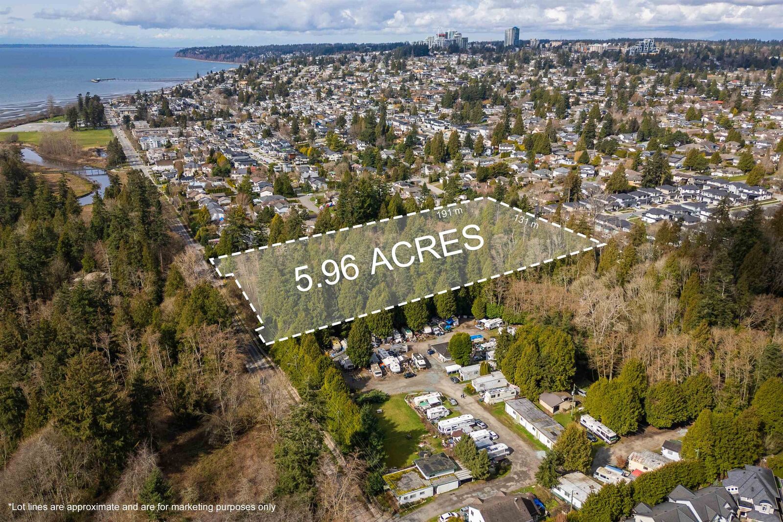 Property Photo: 16203 8 Avenue BC V4A 1A3