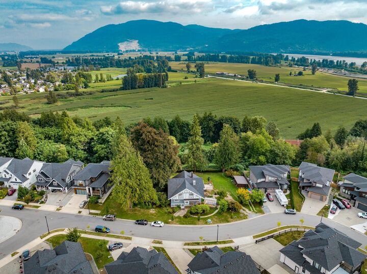Property Photo:  35280 Ewert Avenue  BC V2V 0G3 