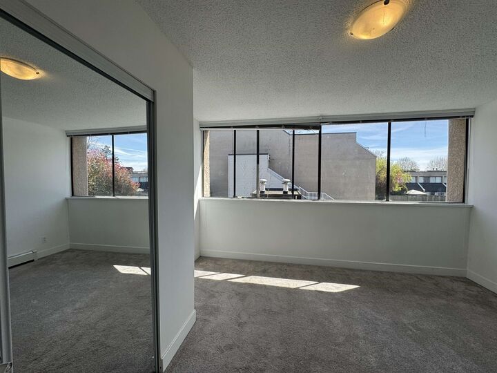 Property Photo: 17714 60 Avenue 78 BC V3S 1V2