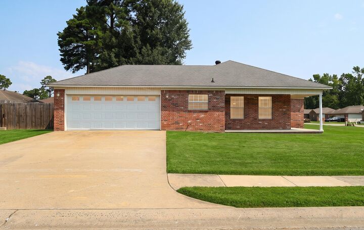 Property Photo:  201 Boston St  AR 72076 