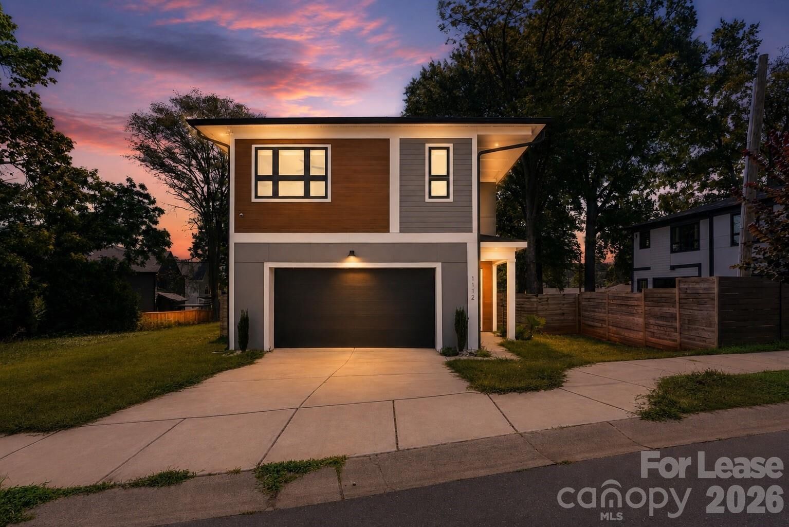 Property Photo:  1112 Fairmont Street  NC 28216 