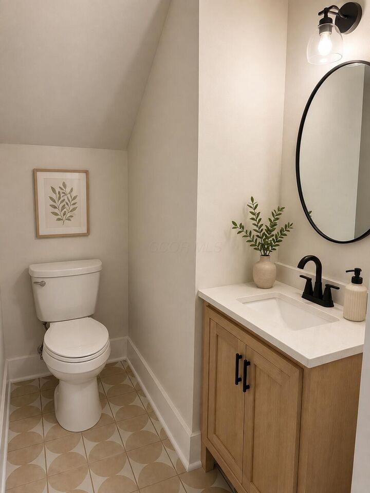 Property Photo: 210 W Shields Street OH 43055
