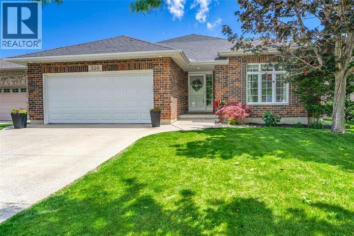 520 Foxwood Court — photo 1