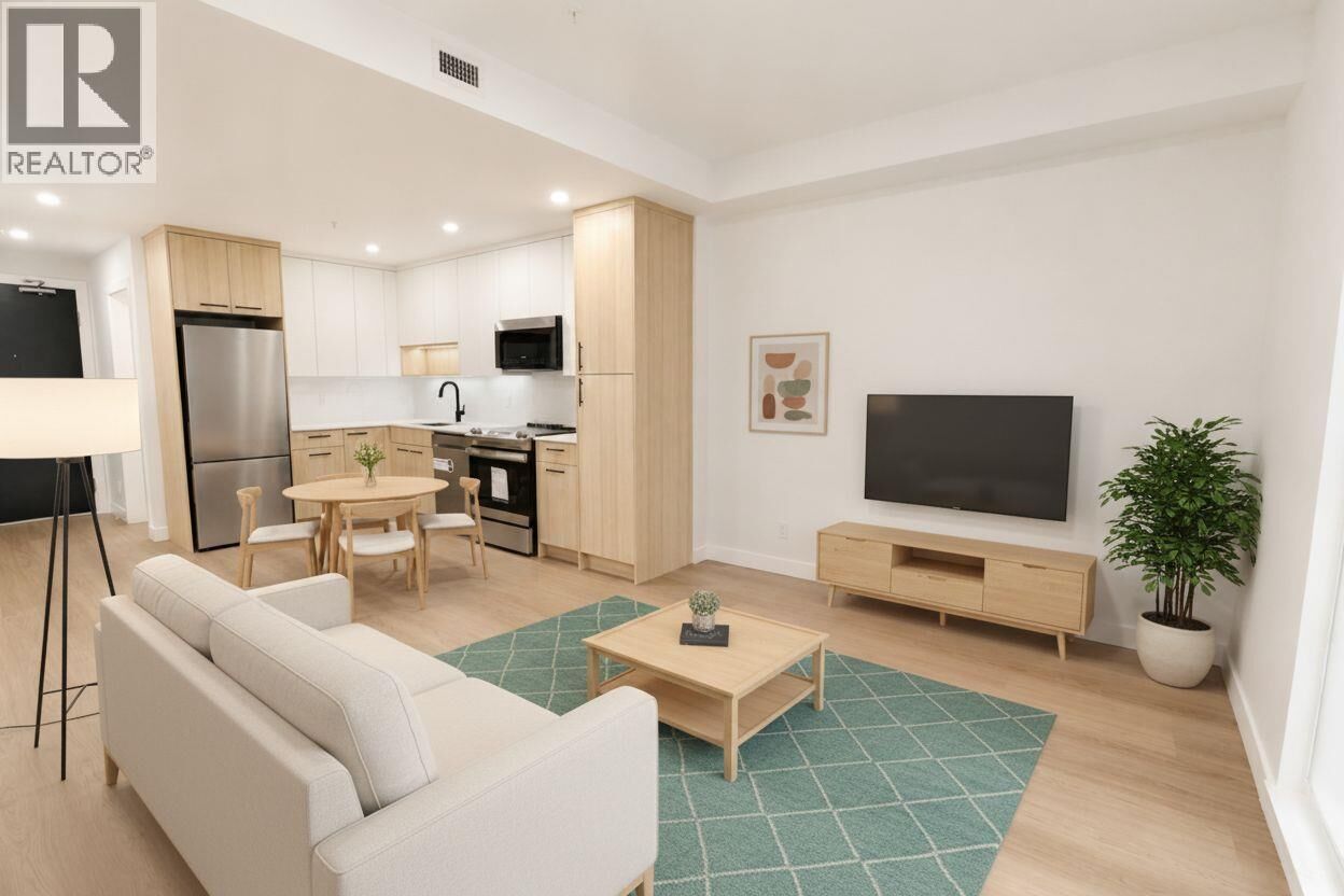 Property Photo: 1380 Pridham Avenue 409 BC V1Y 0P7