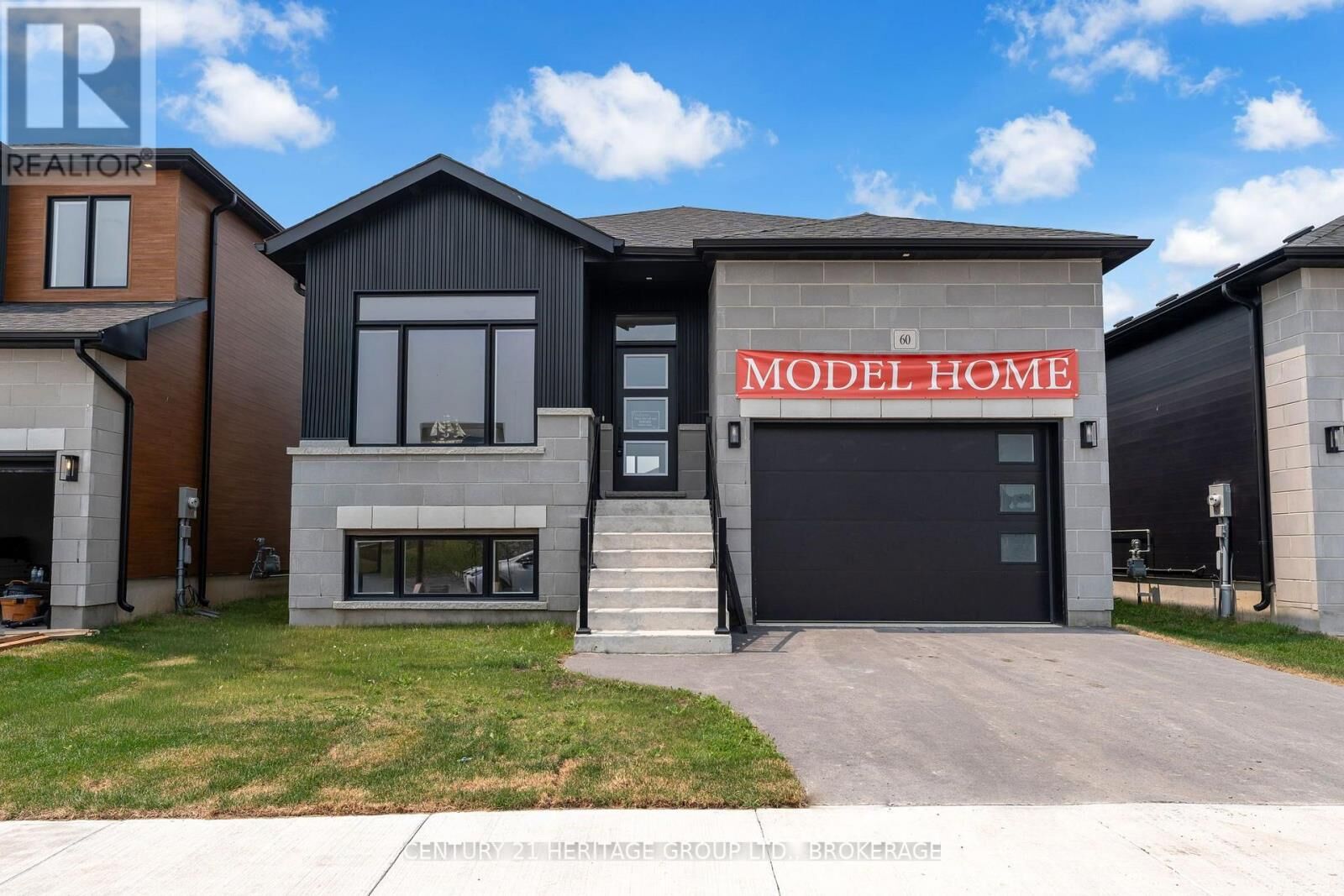 Property Photo:  60 Dusenbury Drive  ON K0H 2H0 