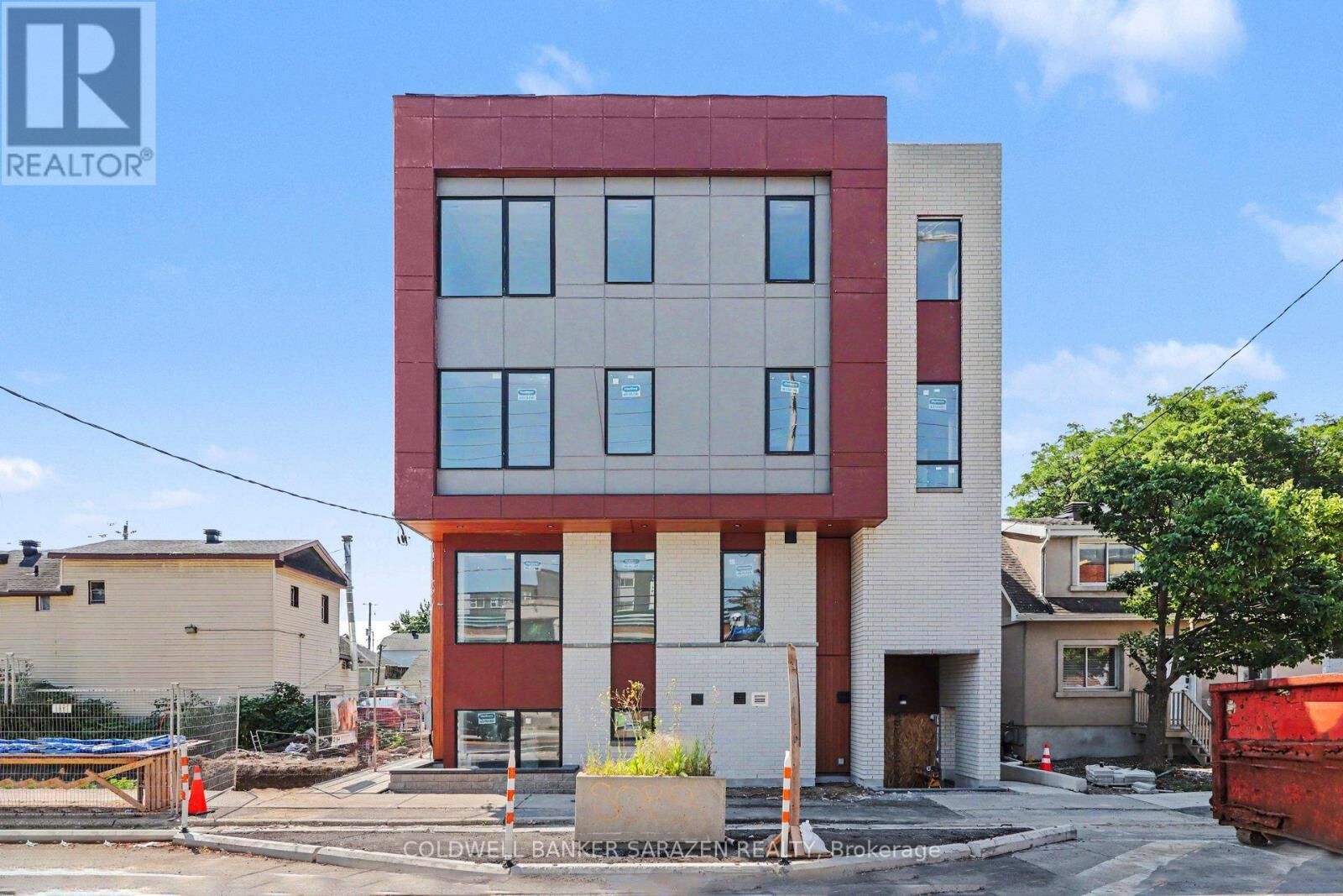 Property Photo: 42 McArthur Avenue 102 ON K1L 6R2