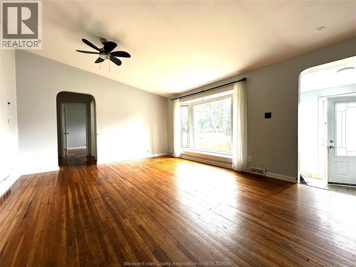 Property Photo: 3615 Longfellow ON N9E 2M2