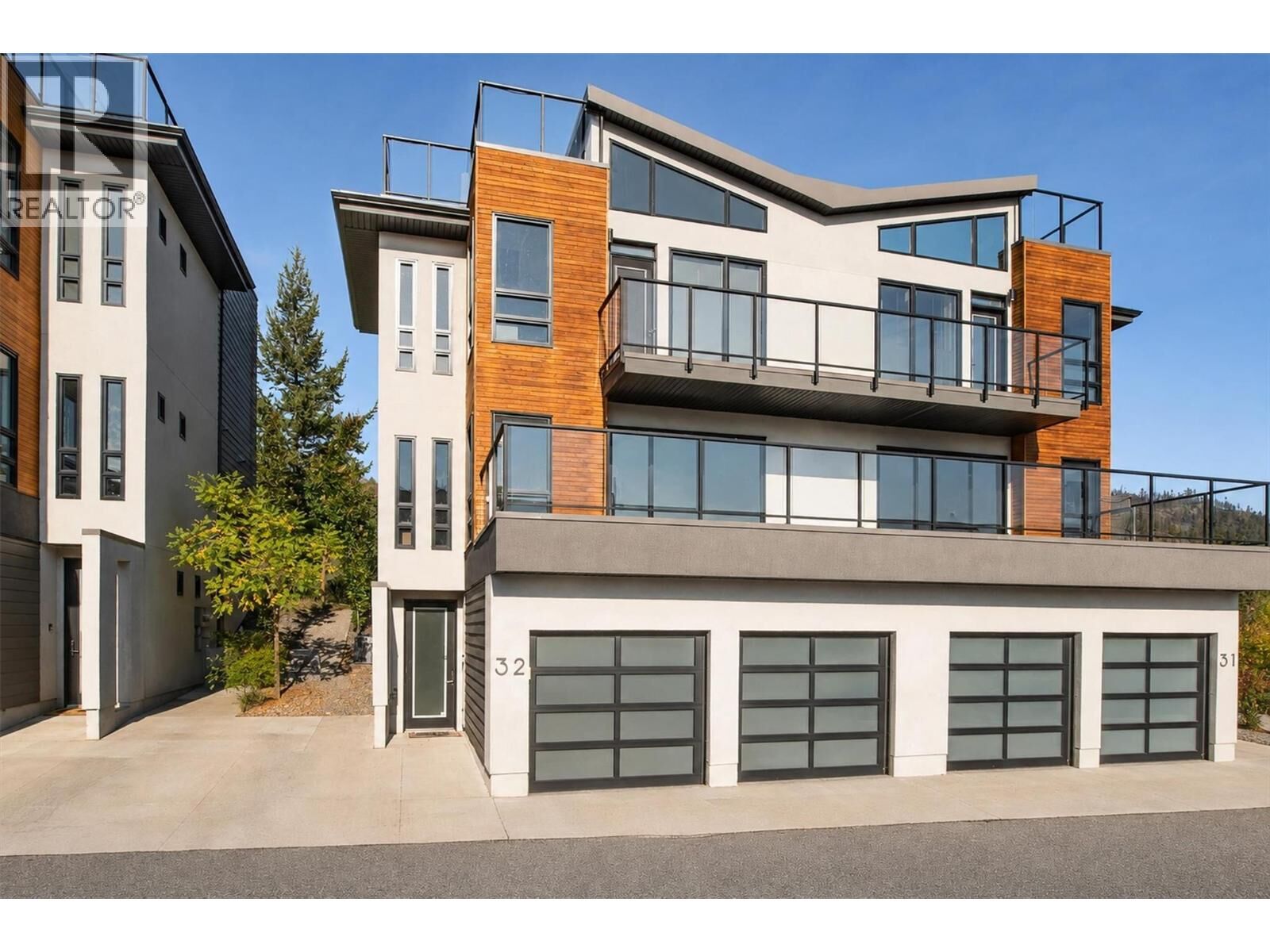 Property Photo:  1818 Peak Point Court 32  BC V1Z 4B4 
