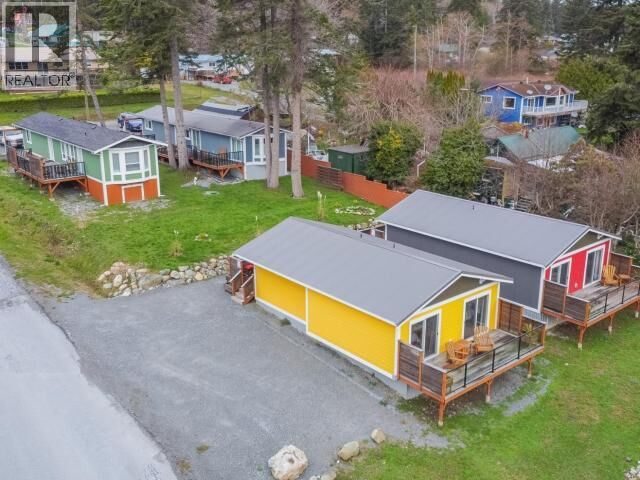Property Photo:  3465 Oak Street  BC V0N 3K0 