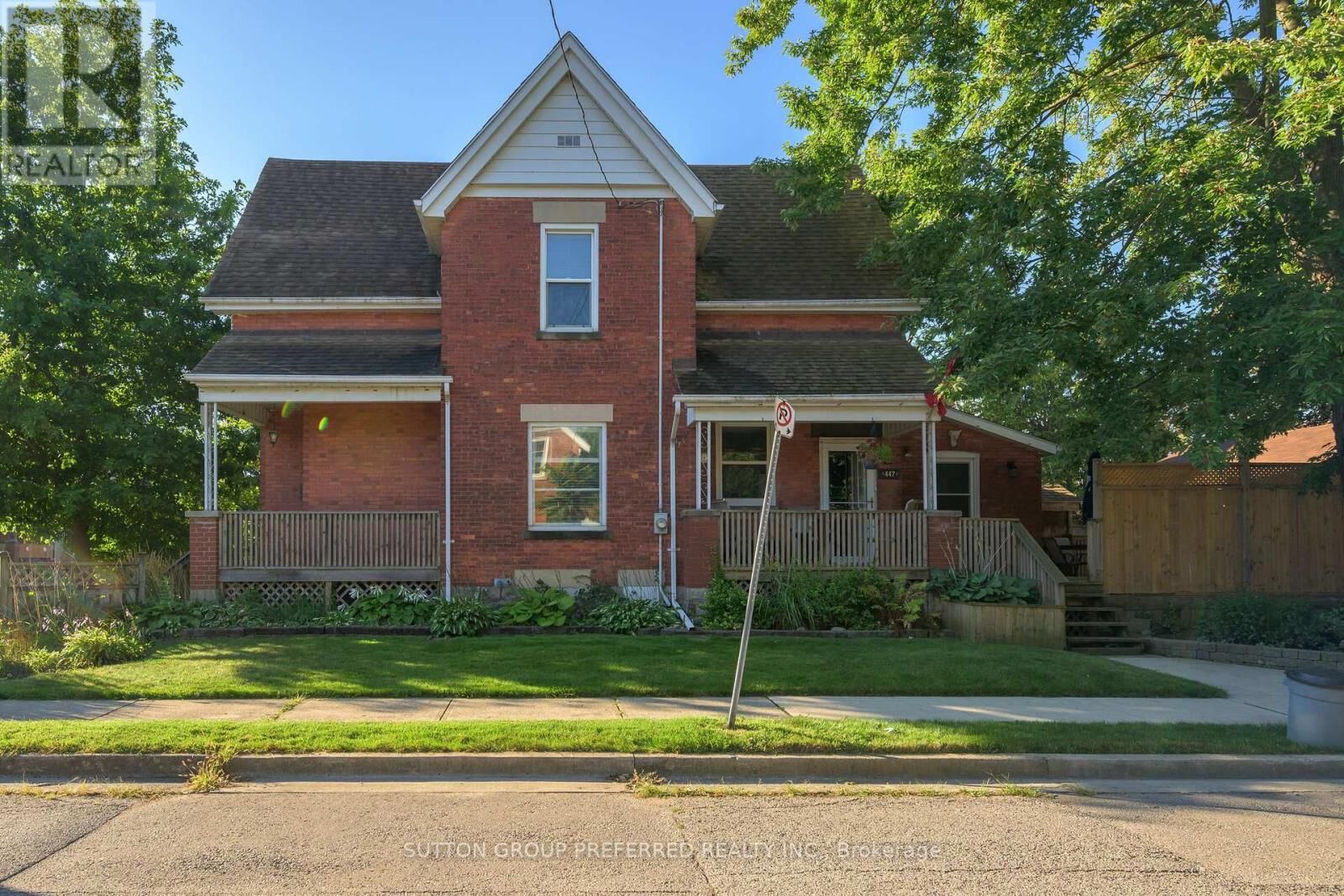 Property Photo: 447 Woodman Avenue ON N5W 4A1