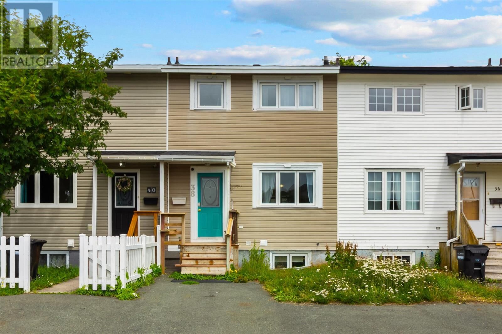 Property Photo:  38 Blackwood Place  NL A1B 2K6 