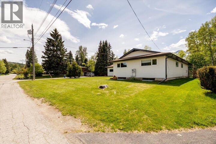 Property Photo: 39 Elkview Drive BC V0B 1M3