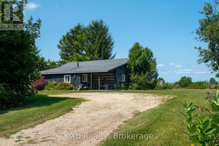 742649 Sideroad 4B — photo 1