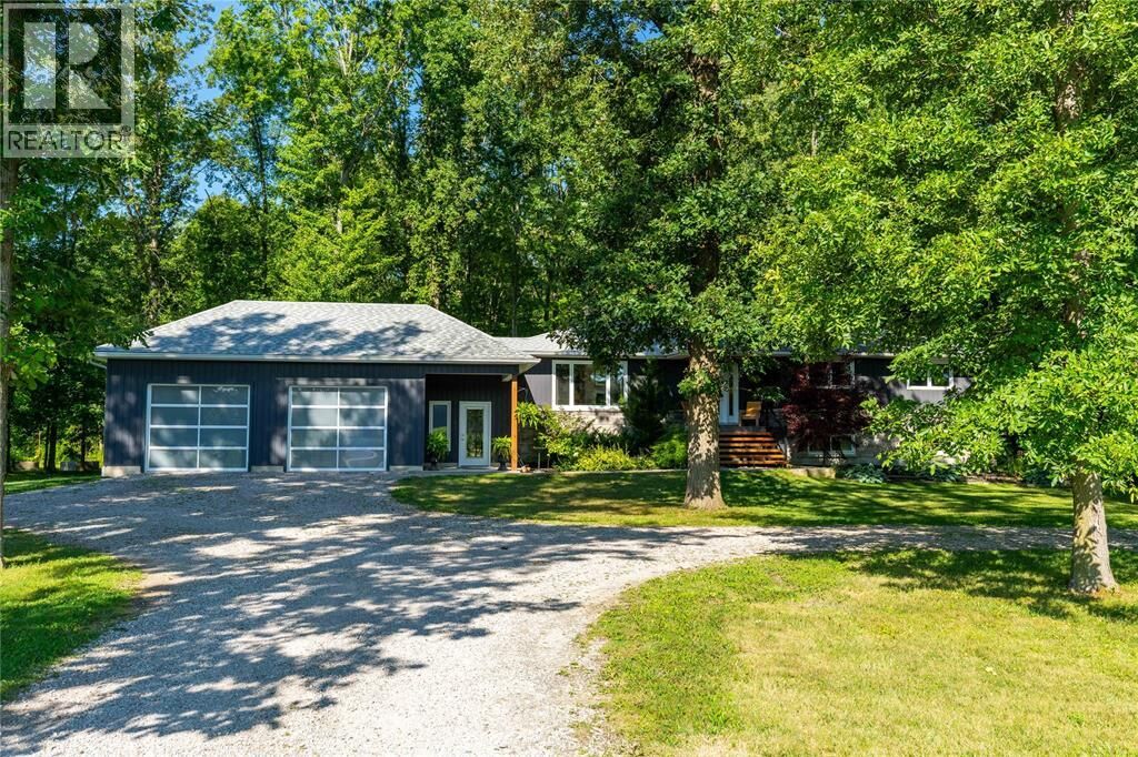 Photo de la propriété: 6325 Waterworks Road ON N0N 1C0